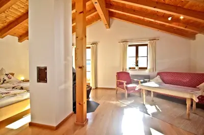 Ein Sitzbereich in der Unterkunft Ferienwohnungen Wanderparadies Bauernhof