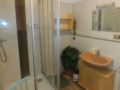 Ein Badezimmer in der Unterkunft Ferienwohnung Stigloher im Bergschlößl