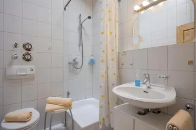 Ein Badezimmer in der Unterkunft Mit einem Traumblick App 37