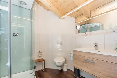 Ein Badezimmer in der Unterkunft Hotel Sonnenspitz ***