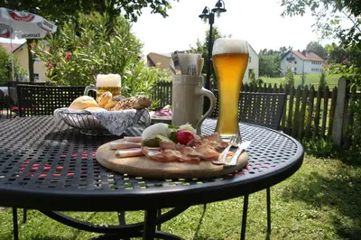 Essen im Hotel oder in der Nähe