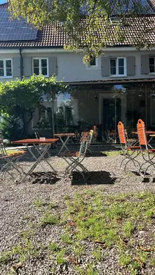 Ein Garten an der Unterkunft Lechwirt
