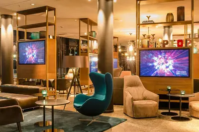 TV/Unterhaltungsangebot in der Unterkunft Motel One München-Parkstadt Schwabing