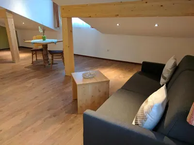 Ein Sitzbereich in der Unterkunft Gasthaus Weingast