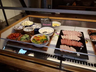 Essen im Hotel oder in der Nähe