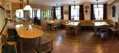 Ein Restaurant oder anderes Speiselokal in der Unterkunft Zur Auszeit