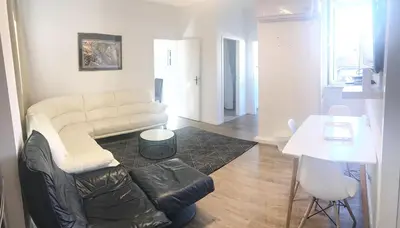 Ein Sitzbereich in der Unterkunft Munich Aparthotel