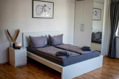 Ein Sitzbereich in der Unterkunft BoardingHouse Neuburg