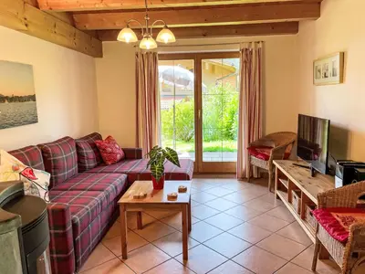 TV/Unterhaltungsangebot in der Unterkunft Holiday Home Chalet Chiemsee by Interhome