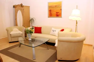 Ein Sitzbereich in der Unterkunft Ultra Alpes Ludwig Suite