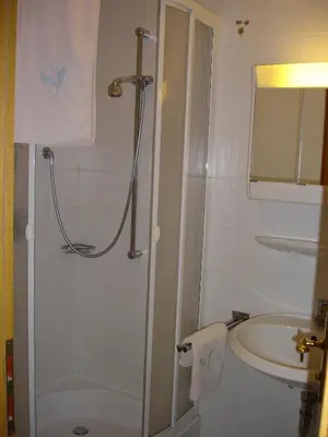 Ein Badezimmer in der Unterkunft Ferienwohnanlage Partnach