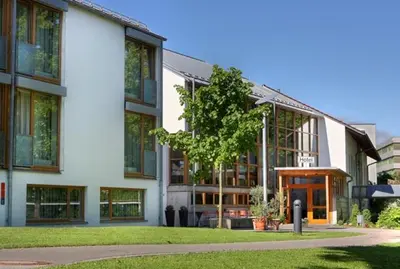 Das Gebäude in dem sich das Hotel befindet