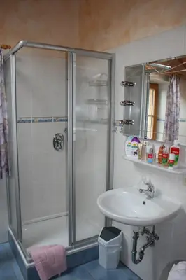 Ein Badezimmer in der Unterkunft Haus Schwarz