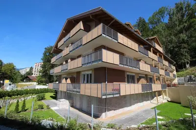 Das Gebäude in dem sich die Ferienwohnung befindet