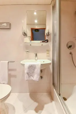 Ein Badezimmer in der Unterkunft Schmied von Kochel
