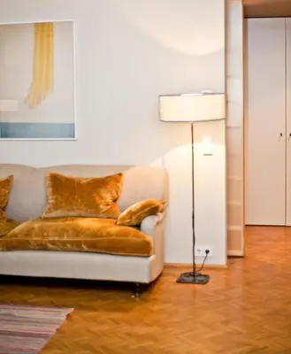 Ein Sitzbereich in der Unterkunft CORTIINA Hotel