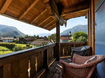 Ein allgemeiner Bergblick oder ein Berglick von der Ferienwohnung aus