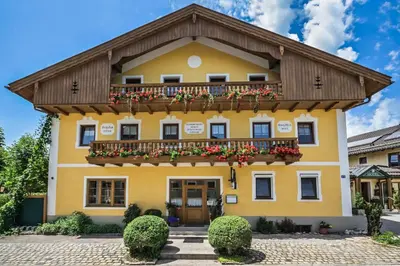 Das Gebäude in dem sich das Hotel befindet