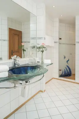 Ein Badezimmer in der Unterkunft Hotel Obermaier