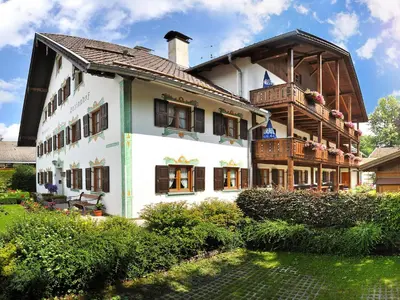 Das Gebäude in dem sich die Pension befindet