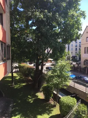 Ein Garten an der Unterkunft City Apartment