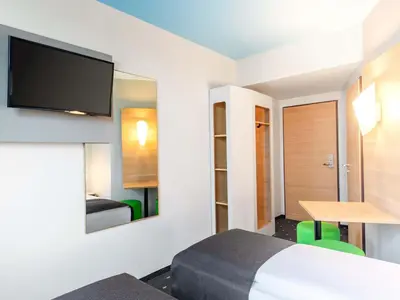 TV/Unterhaltungsangebot in der Unterkunft B&B Hotel Rosenheim