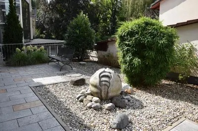 Ein Garten an der Unterkunft Hotel Lutter