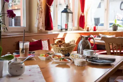 Essen im Hotel oder in der Nähe