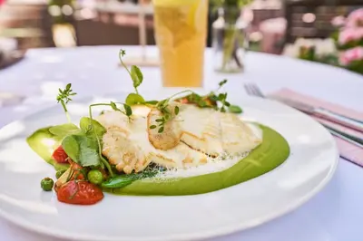 Essen im Hotel oder in der Nähe