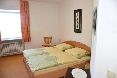 Ein Bett oder Betten in einem Zimmer der Unterkunft Landgasthof zur Quelle