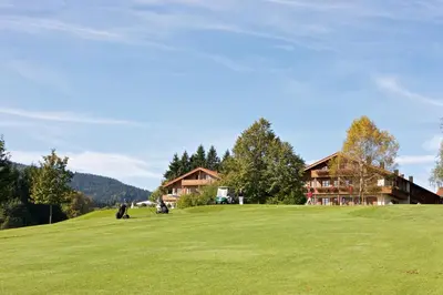 Golfeinrichtungen in der Ferienwohnung oder in der Nähe