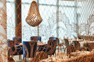 Ein Restaurant oder anderes Speiselokal in der Unterkunft Steigenberger Hotel München