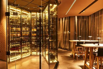 Ein Restaurant oder anderes Speiselokal in der Unterkunft Steigenberger Hotel München