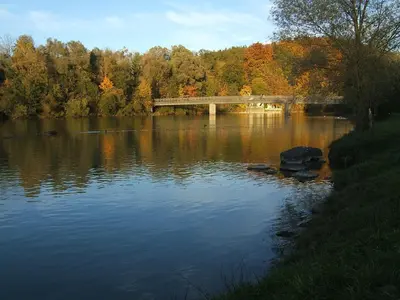 Blick auf einen Fluss in der Nähe der Ferienwohnung
