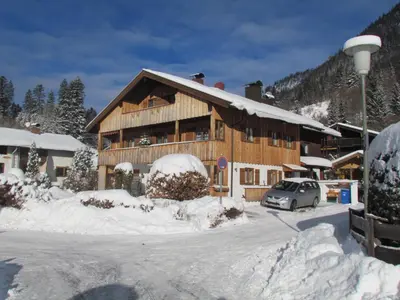 Haus-Brecherspitzblick im Winter