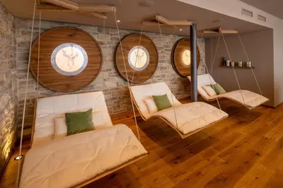 Ein Bett oder Betten in einem Zimmer der Unterkunft Hubertus Apfeltrang - Braugasthof und Wellnesshotel im Allgäu