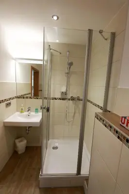 Ein Badezimmer in der Unterkunft Gasthof Sempt