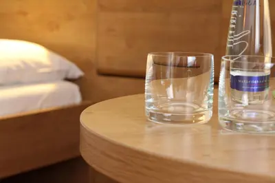 Getränke in der Unterkunft Isar Hotel