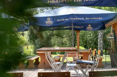 Ein Garten an der Unterkunft Landgasthof Nagerl