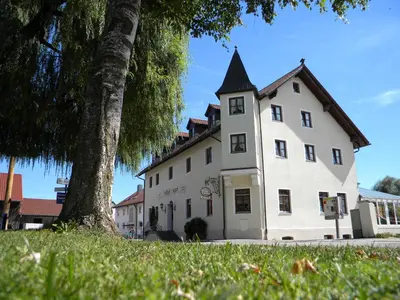 Das Gebäude in dem sich das Hotel befindet