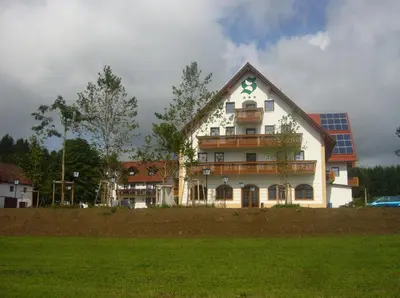 Das Gebäude in dem sich das Hotel befindet
