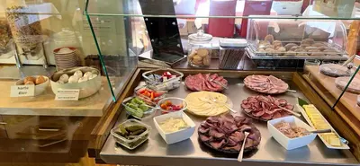 Essen im Hotel oder in der Nähe