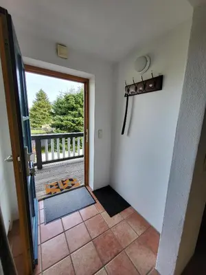 Ein Balkon oder eine Terrasse in der Unterkunft graublau