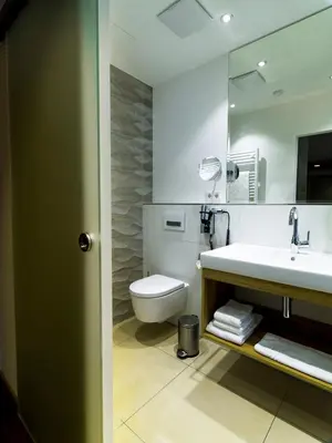 Ein Badezimmer in der Unterkunft Hotel Asemann Planegg
