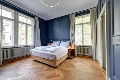 Ein Bett oder Betten in einem Zimmer der Unterkunft Hotel Uhland
