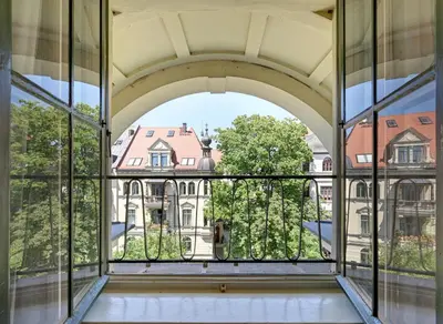 Ein Balkon oder eine Terrasse in der Unterkunft Hotel Uhland