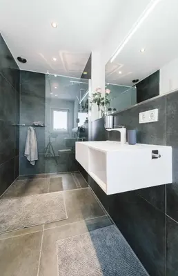 Ein Badezimmer in der Unterkunft Unique Inn