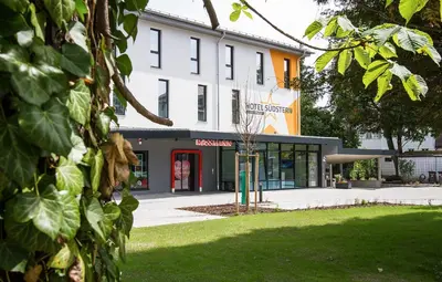 Das Gebäude in dem sich das Hotel befindet