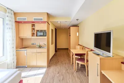 Küche/Küchenzeile in der Unterkunft Apartments Aschheim