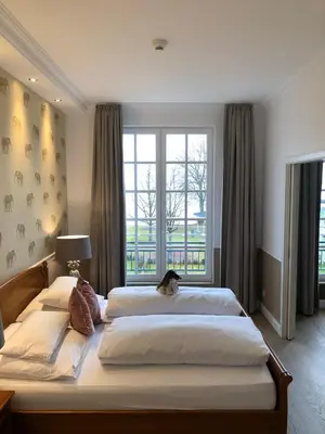 Ein Bett oder Betten in einem Zimmer der Unterkunft The Starnbergsee Hideaway